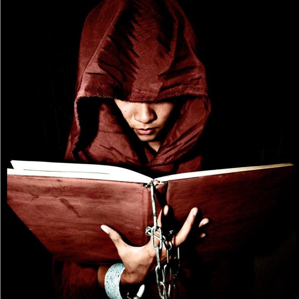 Meet your Posher, Suzanne